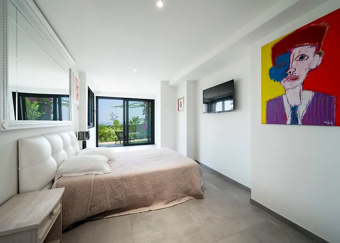 Villa Cannes - 2128 Sea View *